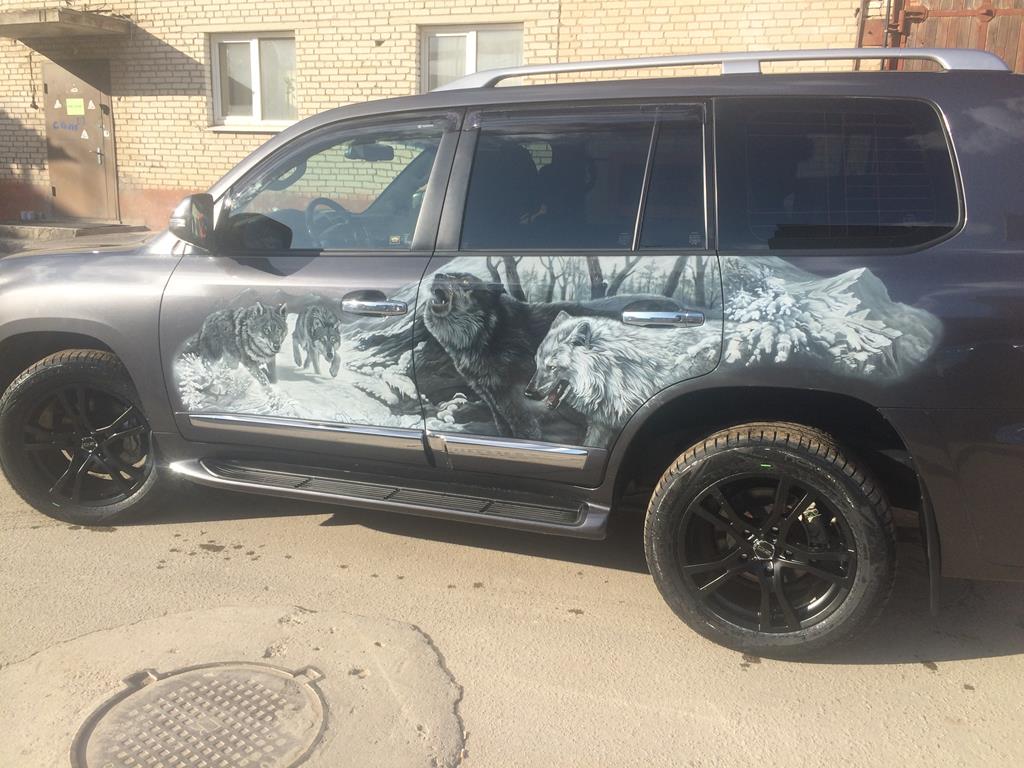 Toyota land cruiser 200 10