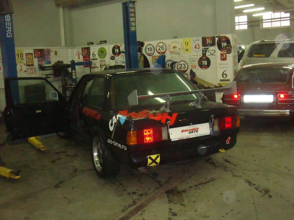 BMW 2