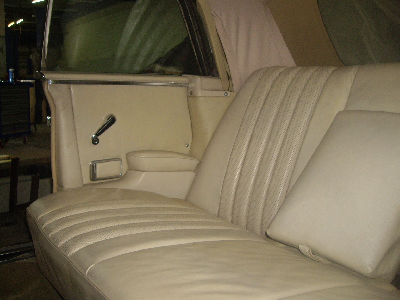 Mercedes W111 Cabriolet 24